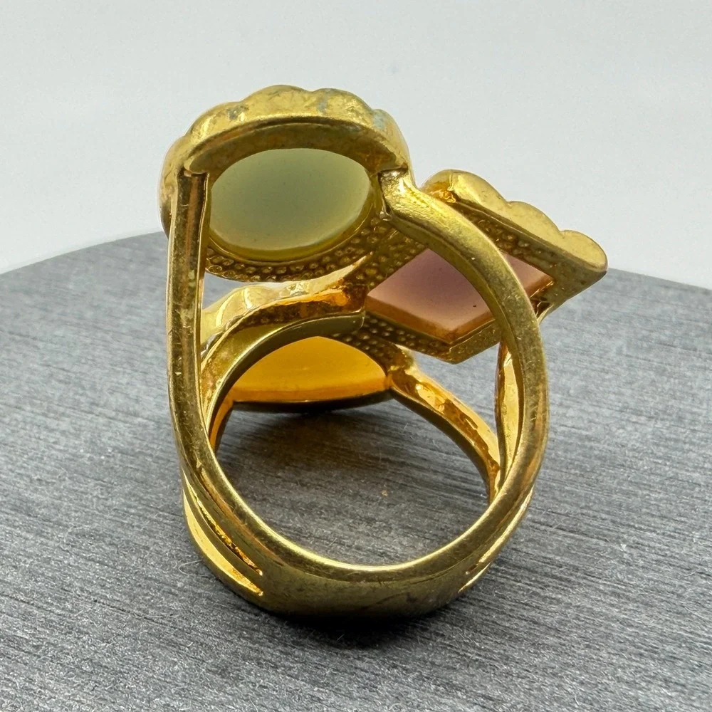 Gold Tone Pastel Pink Green Yellow Faceted Rhinestone Statement Ring Gift